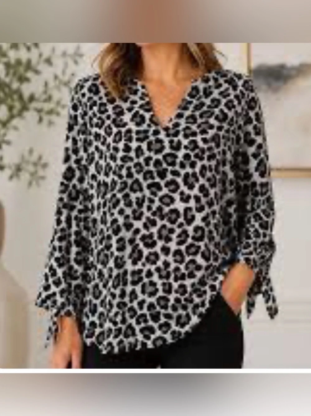 NWT Michael Kors MK Medium Leopard Print Blouse V-Neck 3/4 Sleeve W/ Tie Detail